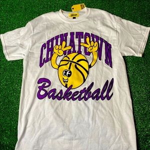 Chinatown Market Smiley Peace Sign Basketball Graphic Tee in White, Men's